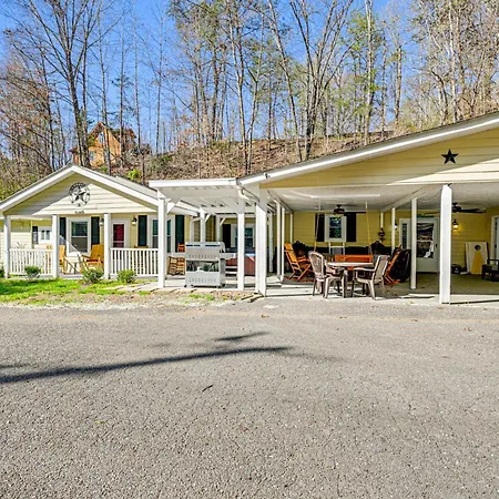 Pigeon Forge Cabin By Dollywood With Private Pool!